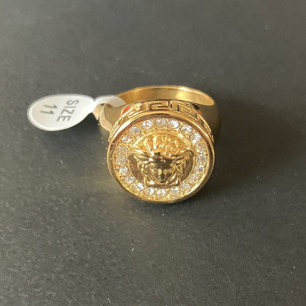 Versace Gold Medusa Ring with CZ Diamond 💎  Size-11 - Picture 4 of 13